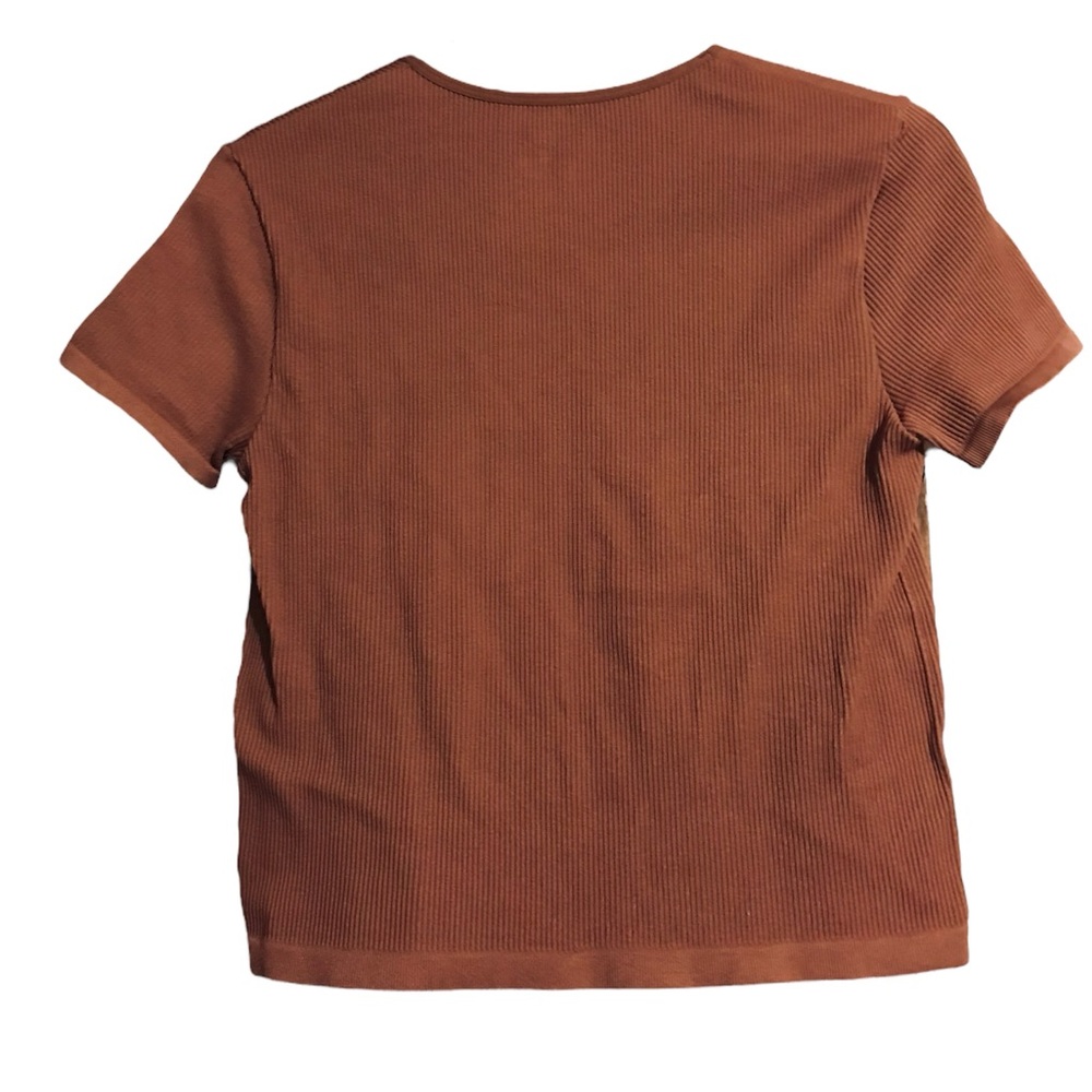 Abound Basic Top - Picture 2 of 5